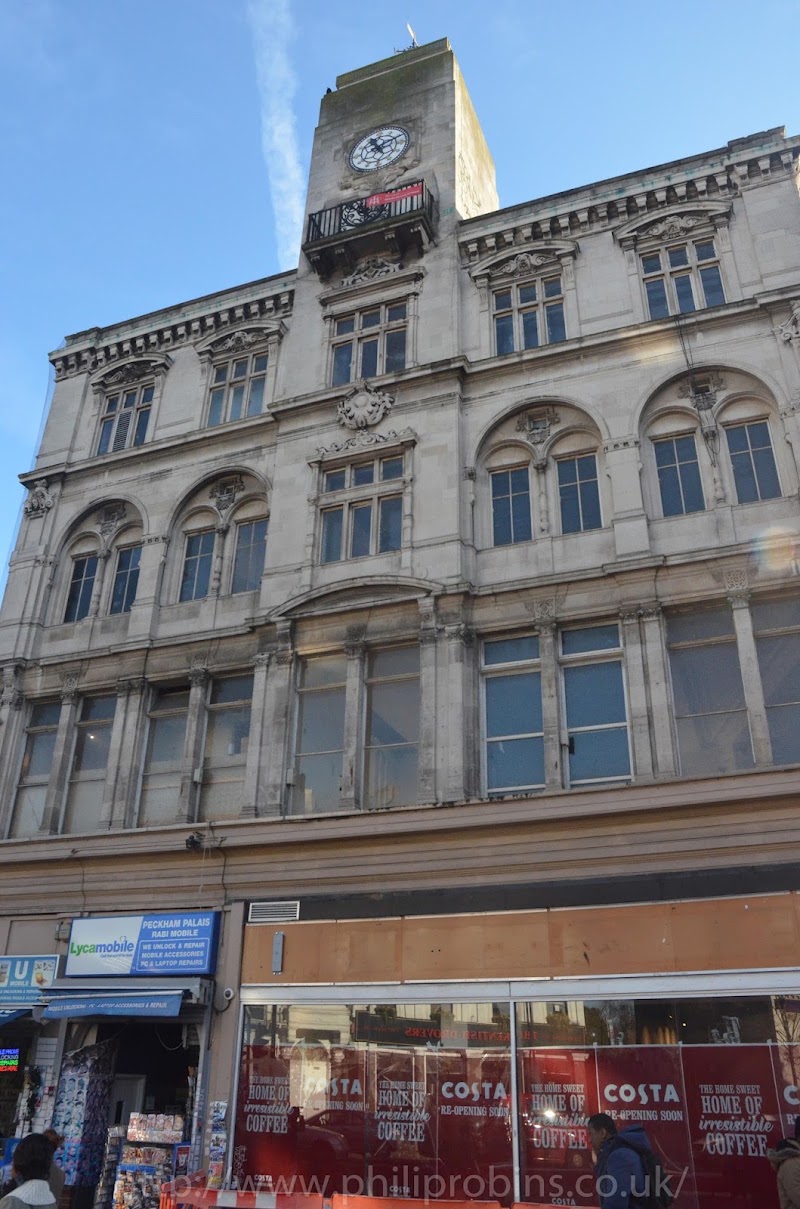 Palais